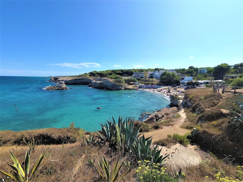 

Genova - Torre dell'Orso - Hotel Alba Chiara Sant'Andrea Salento