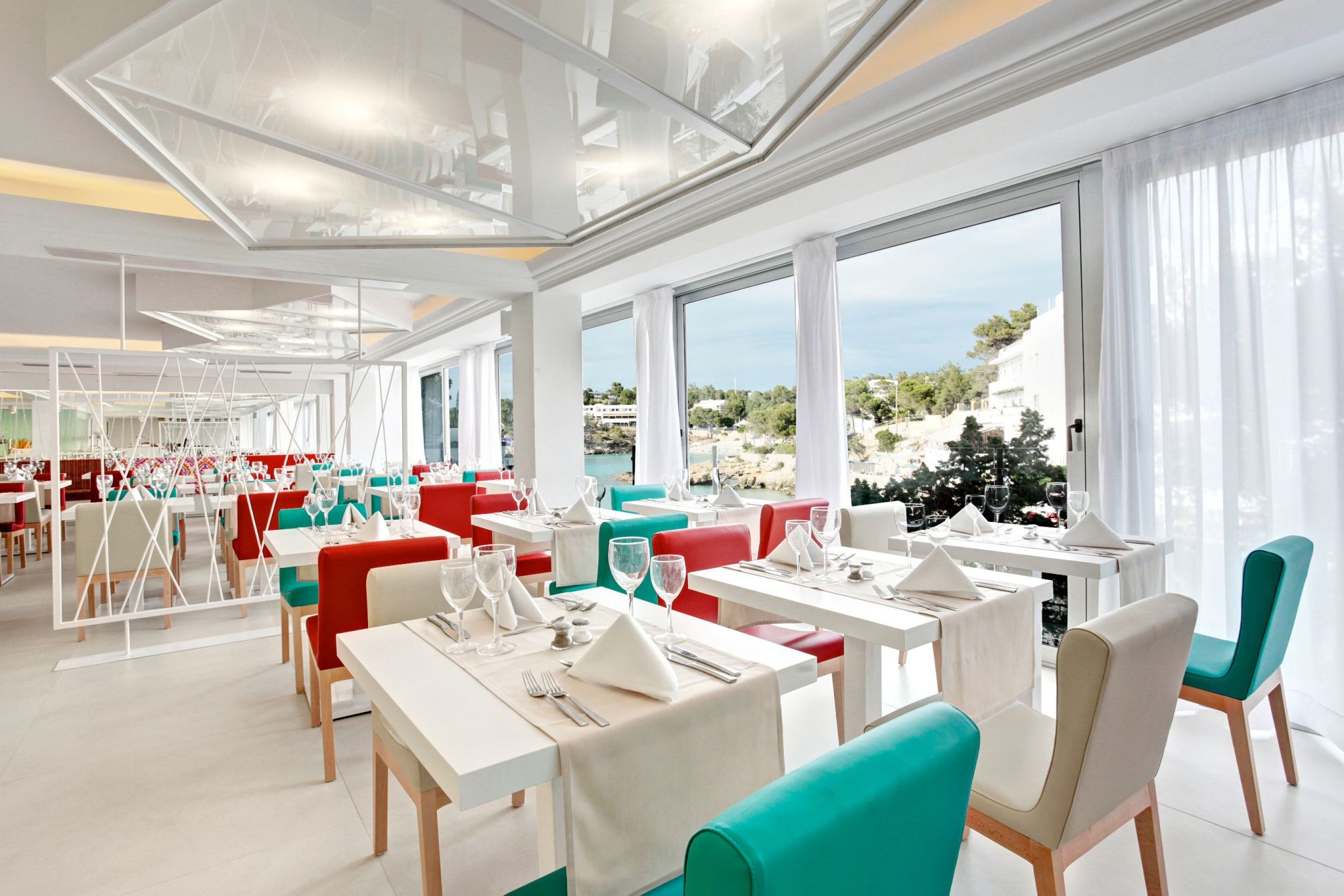 

Bari - Portinatx - Grupotel Ibiza Beach Resort