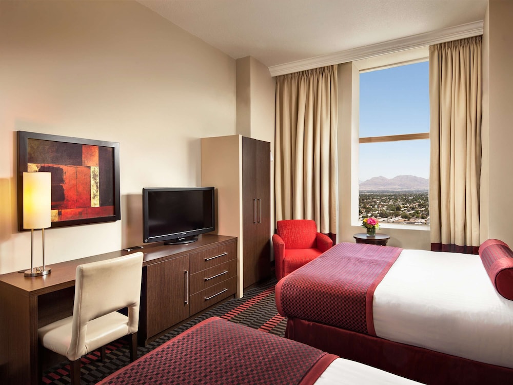 

Milano - Las Vegas (NV) - The STRAT Hotel, Casino & SkyPod