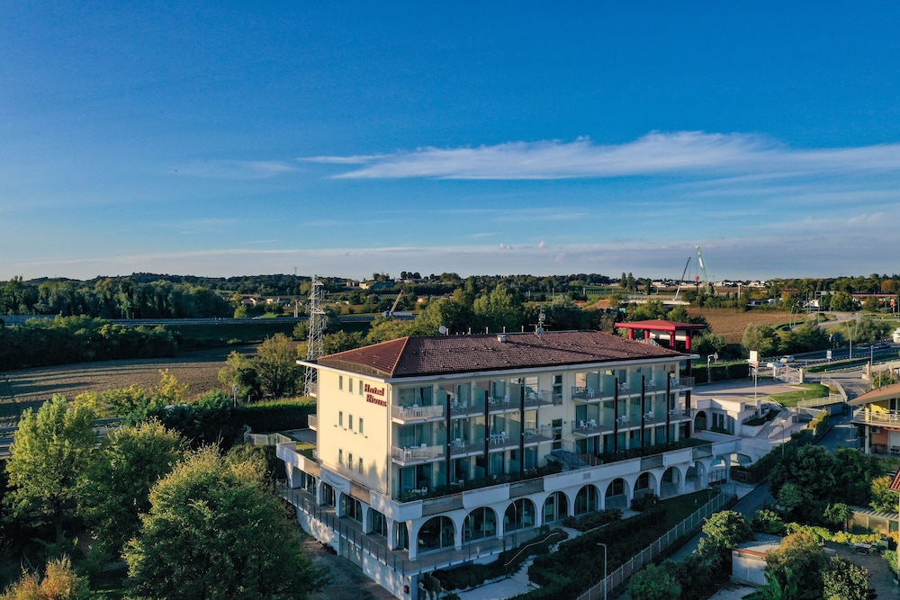 

Verona - Castelnuovo del Garda - Hotel Rivus