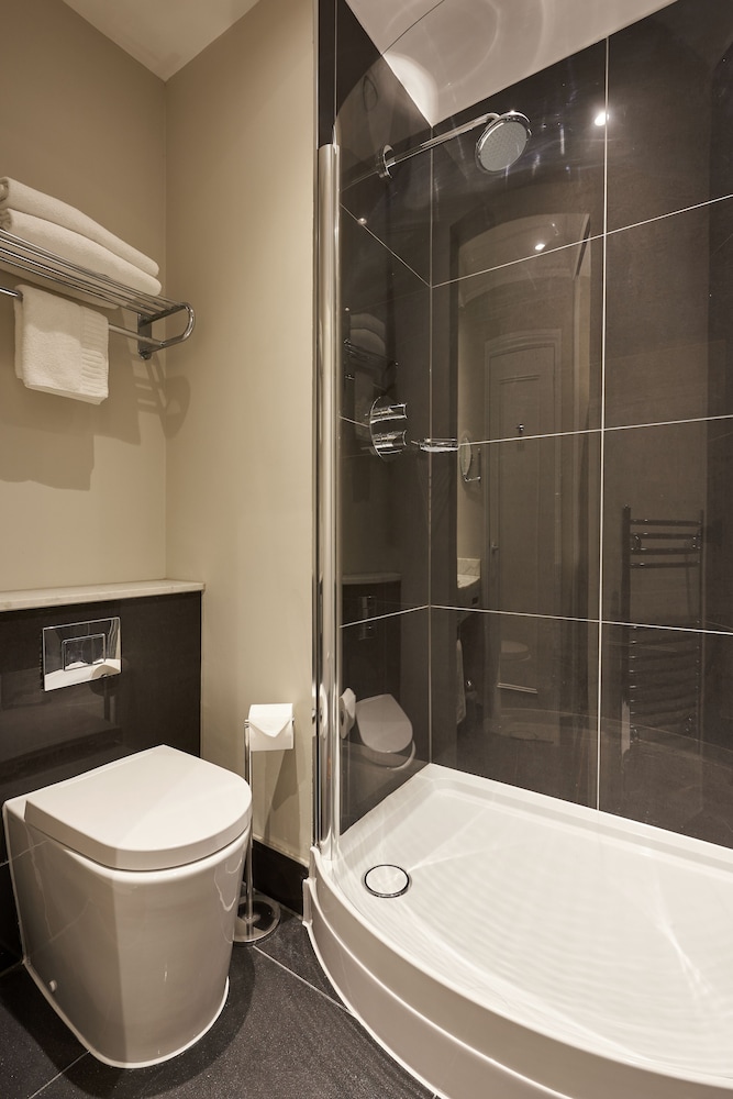 

Milano - Newport, Gwent - Coldra Court Hotel by Celtic Manor