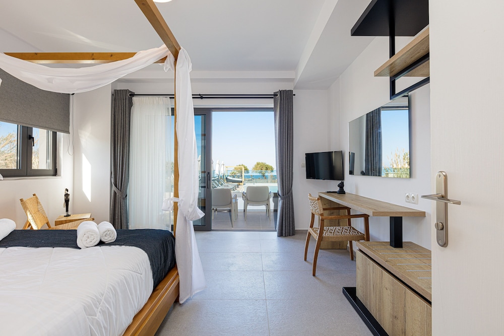 

Milano - Rethymno - Eleven Boutique Suites