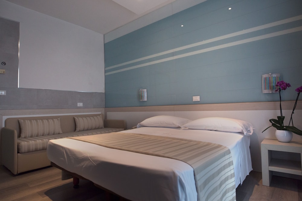 

Bologna - Lido di Jesolo - Hotel Colombo
