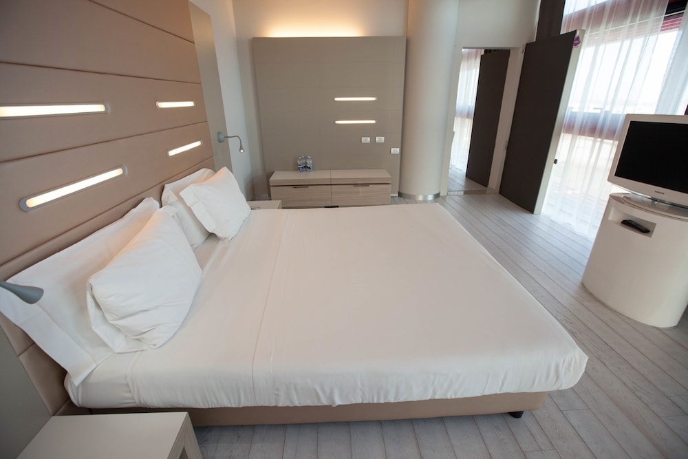 

Brindisi - Padova - Best Western Plus Net Tower Hotel Padova