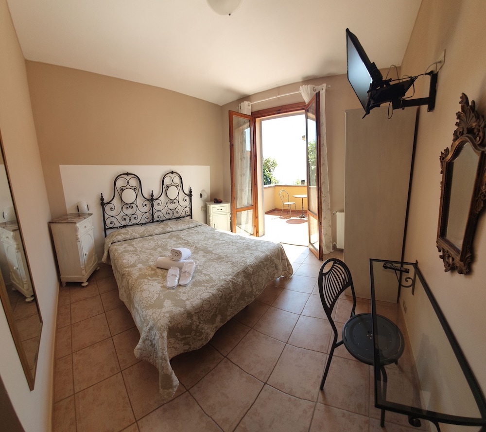 

Catania - Pistoia - Bellavista Hotel & Osteria