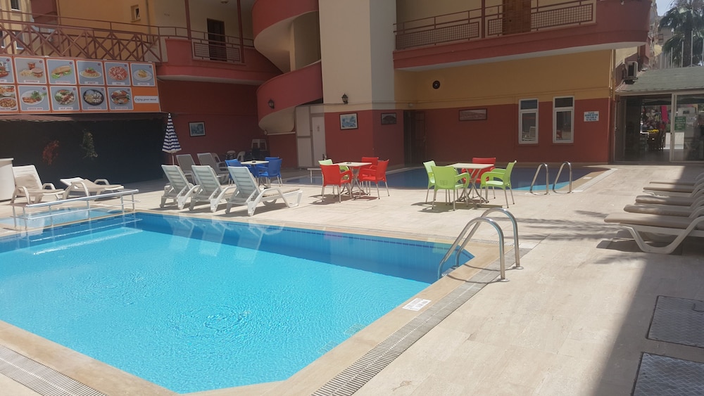 

Bologna - Alanya - Baronessa Apart Hotel