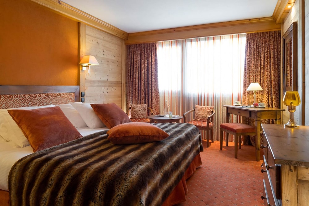 

Napoli - Alpi francesi, Francia - Hotel Carlina