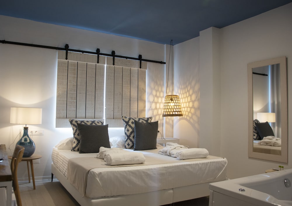 

Firenze - Valencia - You & Co. Saler Beach Boutique Hotel