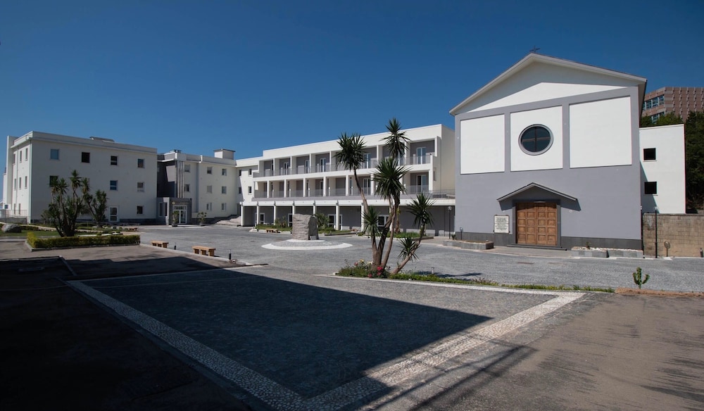 GRAND HOTEL SERAPIDE
