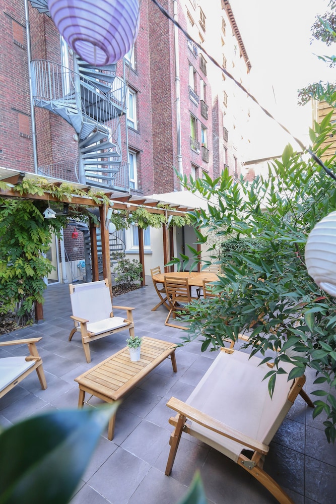 

Catania - Clichy - Atypik Hotel