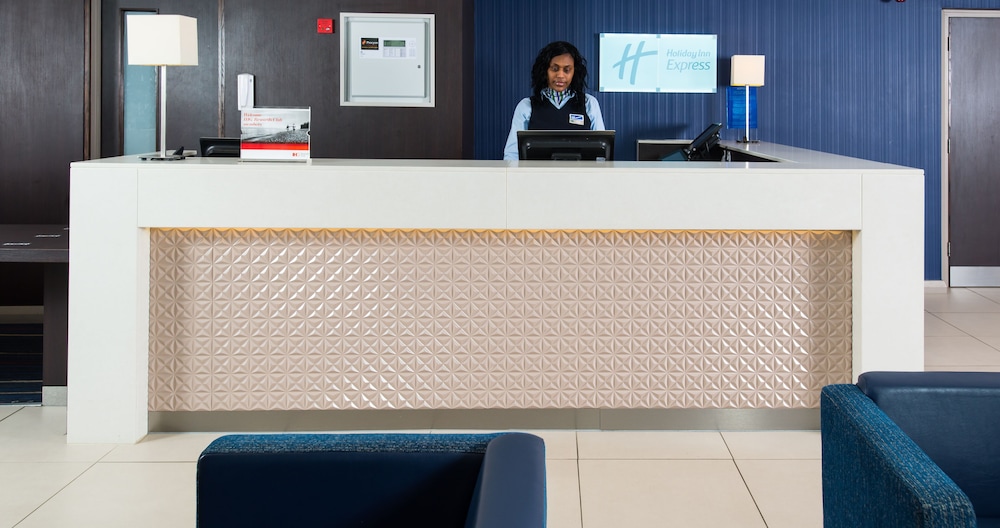 

Roma - Brentford - Holiday Inn Express London - Wandsworth