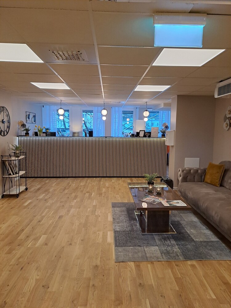 

Roma - Västerås - Hotell Västerås