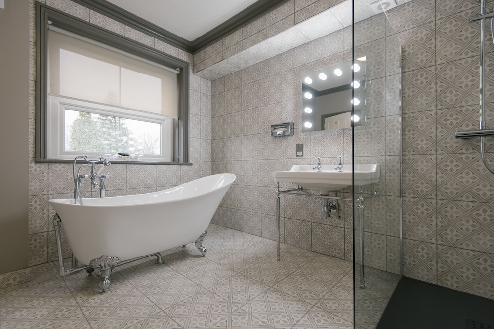 

Venezia - Royal Tunbridge Wells - The Spa Hotel