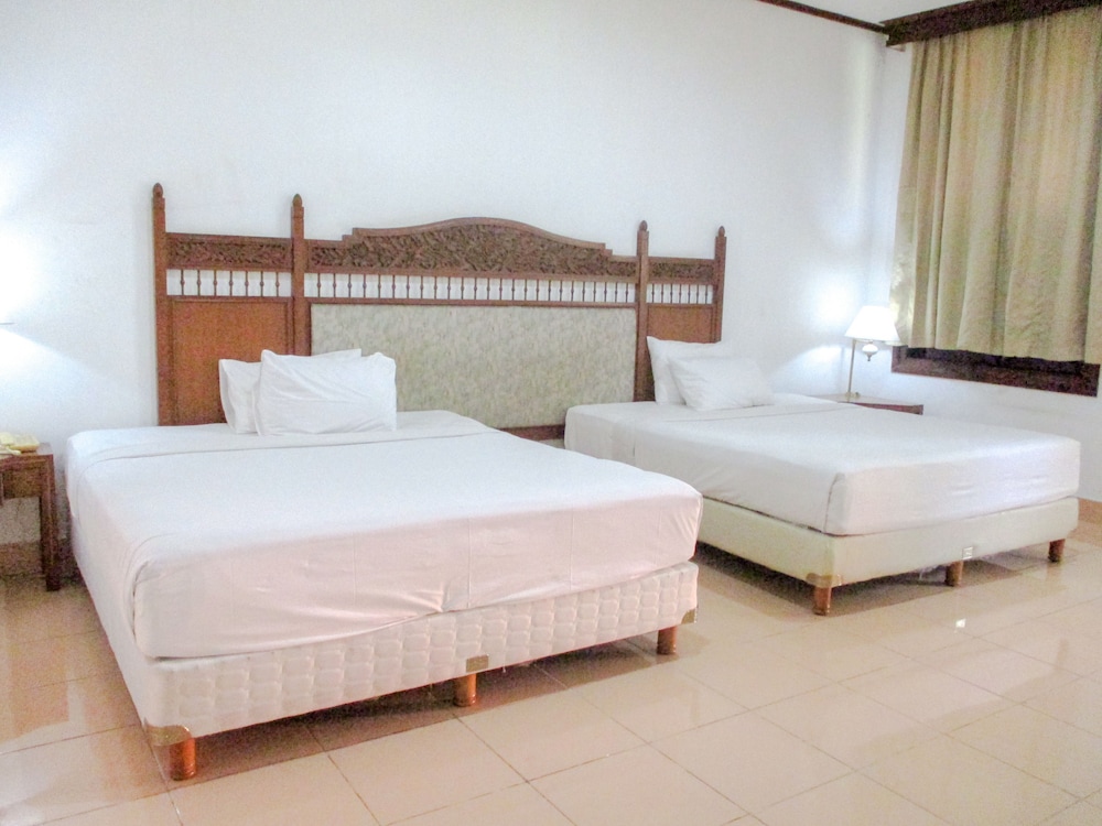 

Milano - Sanur Beach - Inna Bali Heritage Hotel