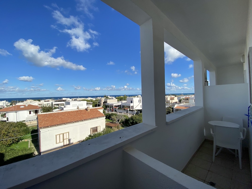 

Napoli - Carovigno - Hotel Victoria