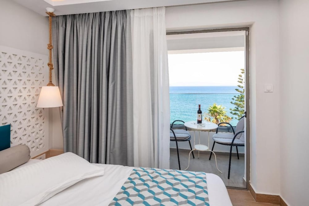 

Torino - Kos - Triton Boutique Hotel