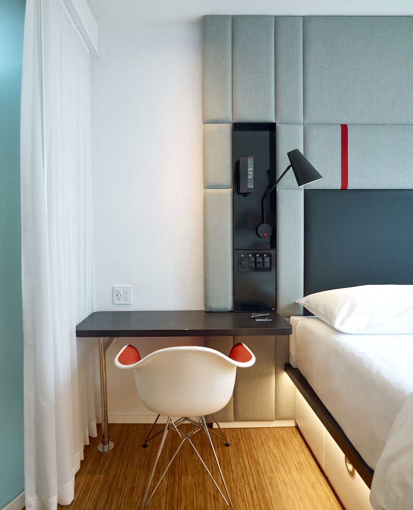 

Firenze - Key Biscayne - citizenM Miami Brickell