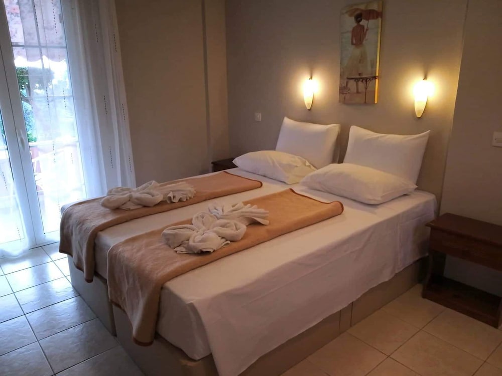 

Brindisi - Cefalonia, Isole Greche - Oskars Studios & Apartments