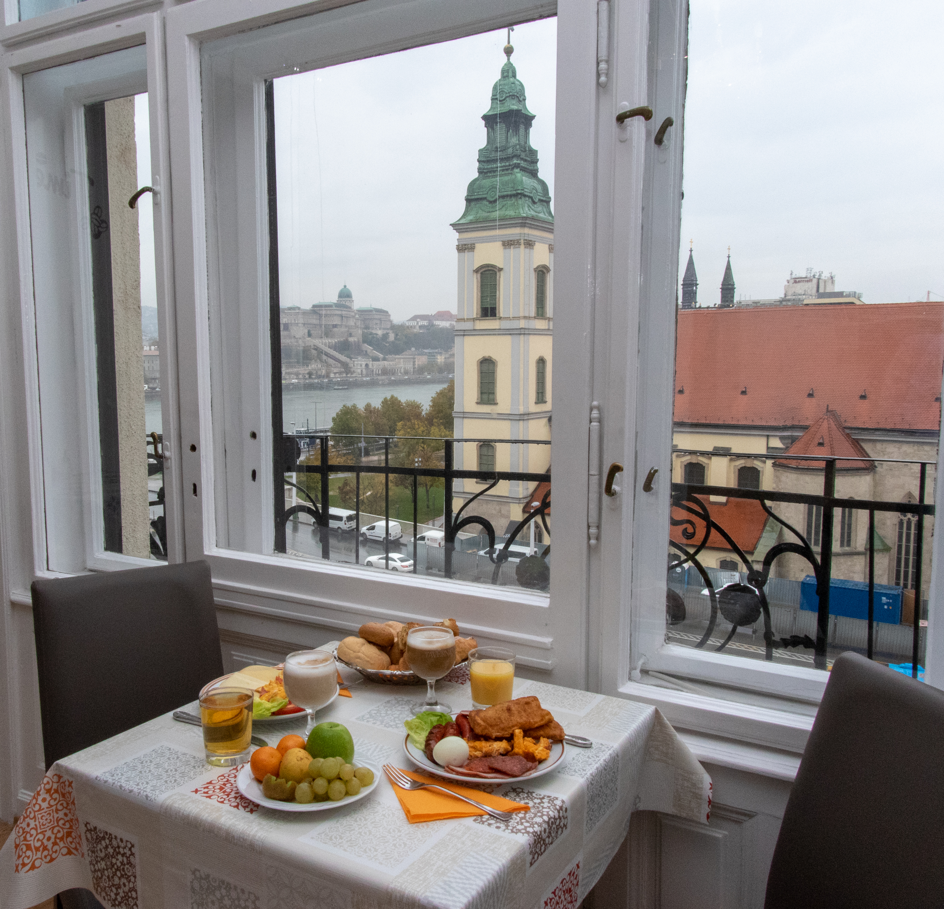 

Salerno - Budapest - City Hotel Matyas