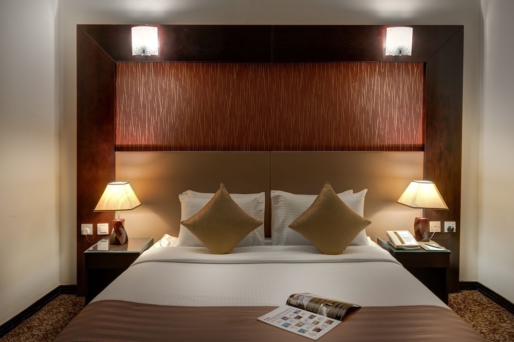

Roma - Sharjah - Aryana Hotel