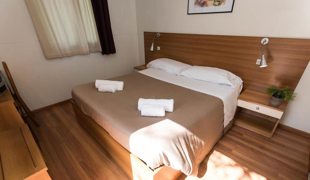 

Lamezia Terme - Roma - Happy Village & Camping