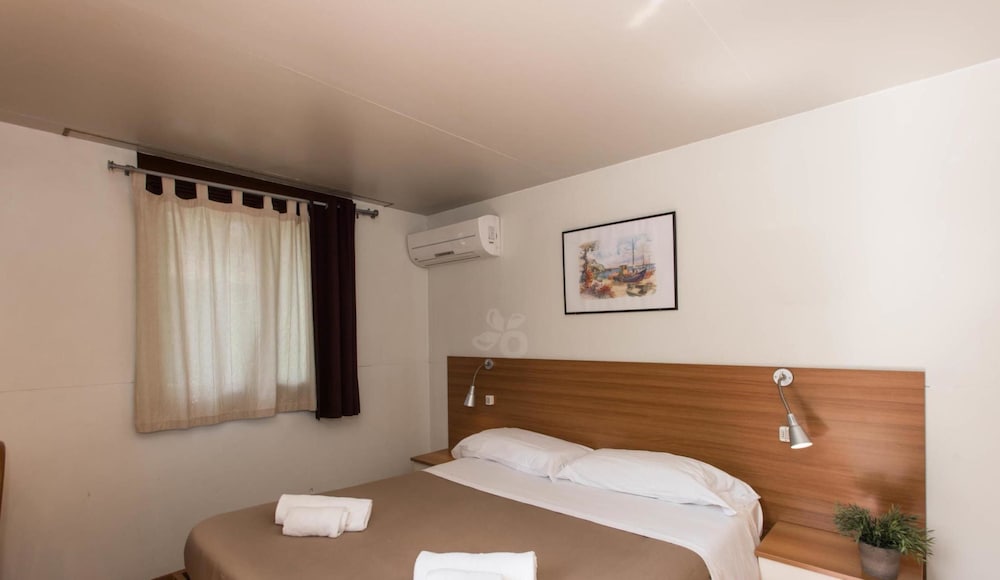 

Genova - Roma - Happy Village & Camping