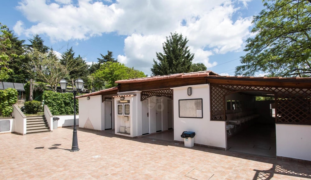 

Genova - Roma - Happy Village & Camping