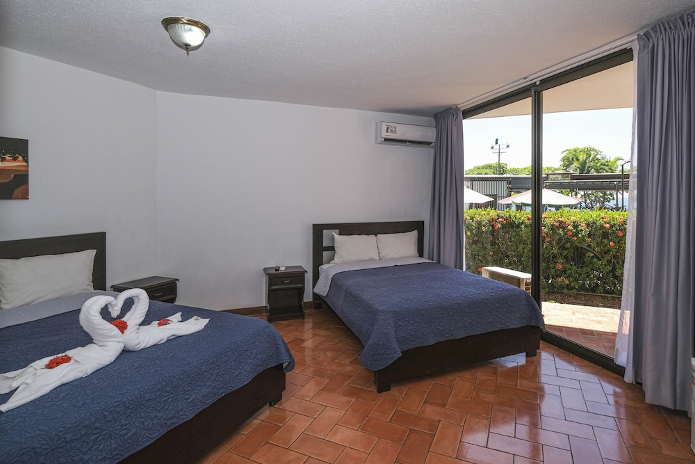 

Roma - Jacó - Terraza Del Pacifico Hotel