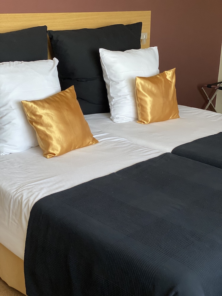 

Torino - Fiandre, Belgio - Axis Hotel