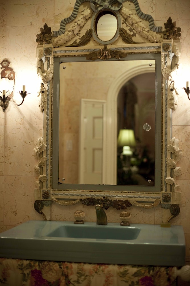 

Venezia - Nassau (Bahamas), Caraibi - Graycliff Hotel And Restaurant
