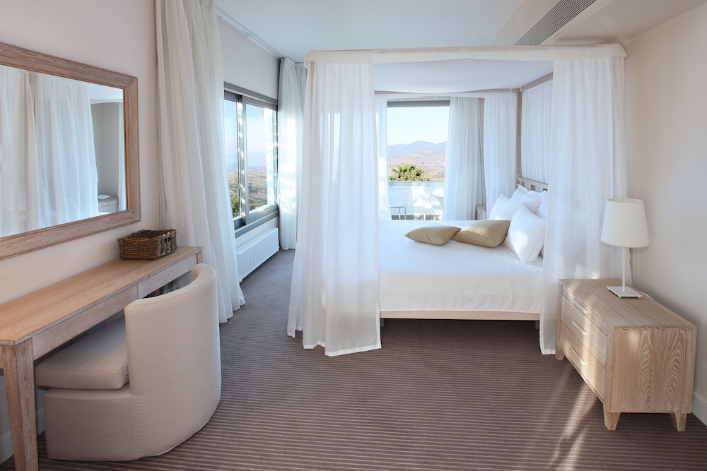 

Roma - Goudhi - Droushia Heights Hotel