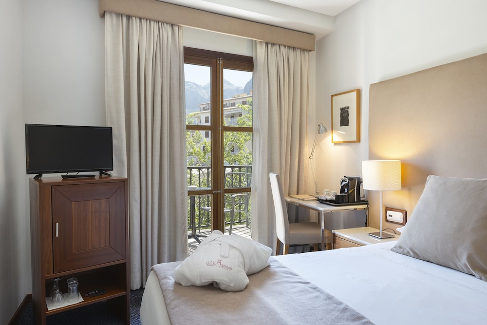 

Lamezia Terme - Sóller - Gran Hotel Soller