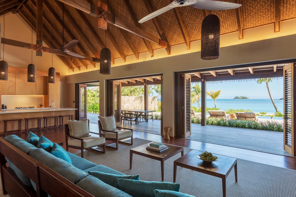 

Milano - Malolo - Six Senses Fiji