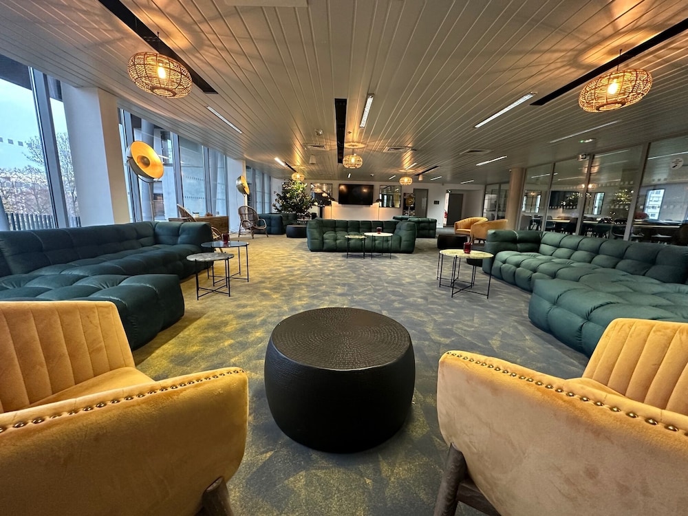 

Reggio Calabria - Parigi - Hôtel Lodge In Paris 13