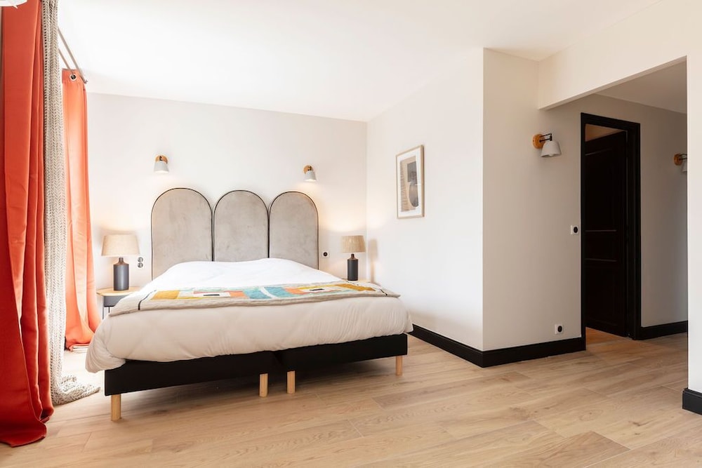 

Milano - Saint-Raphaël, Provence-Alpes-Côte d'Azur - Hôtel l'Arena