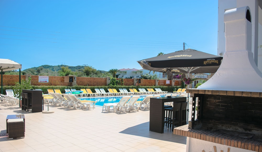 

Napoli - Kavos - Chandris Apartments