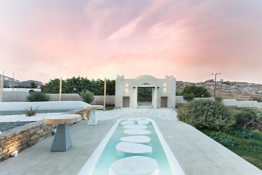 

Venezia - Plaka - Naxos Euphoria Suites