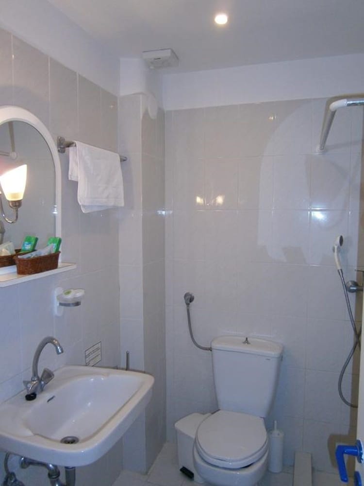 

Milano - Naousa, Paros - Hotel Eri