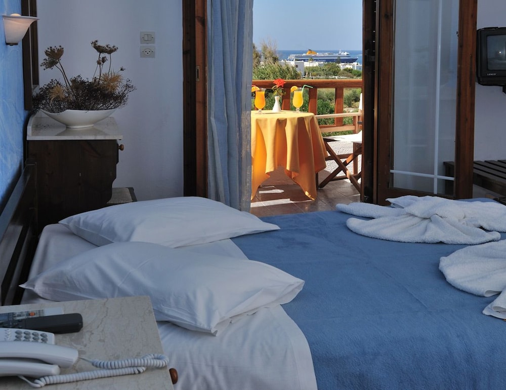 

Verona - Naousa, Paros - Hotel Eri
