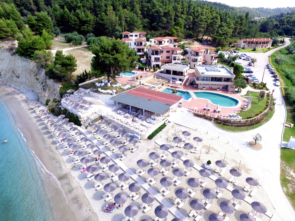 

Milano - Sani Beach - Elani Bay Resort
