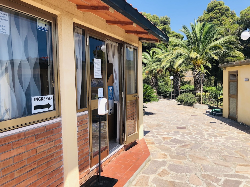 

Milano - Rio dellʼElba - Residence La Valdana