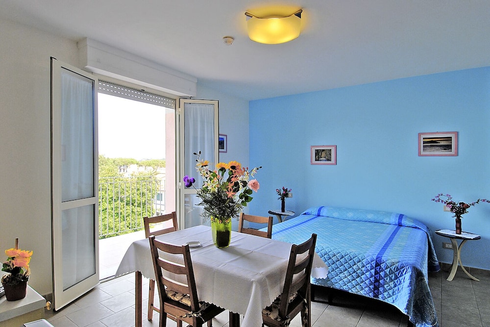 

Lamezia Terme - Versilia e Costa Toscana, Mare Italia - Happy Hotel