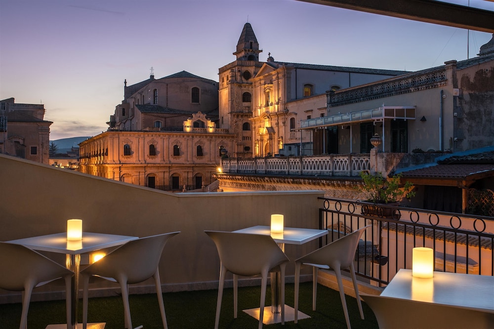 

Pisa - Noto Marina - Hotel Porta Reale