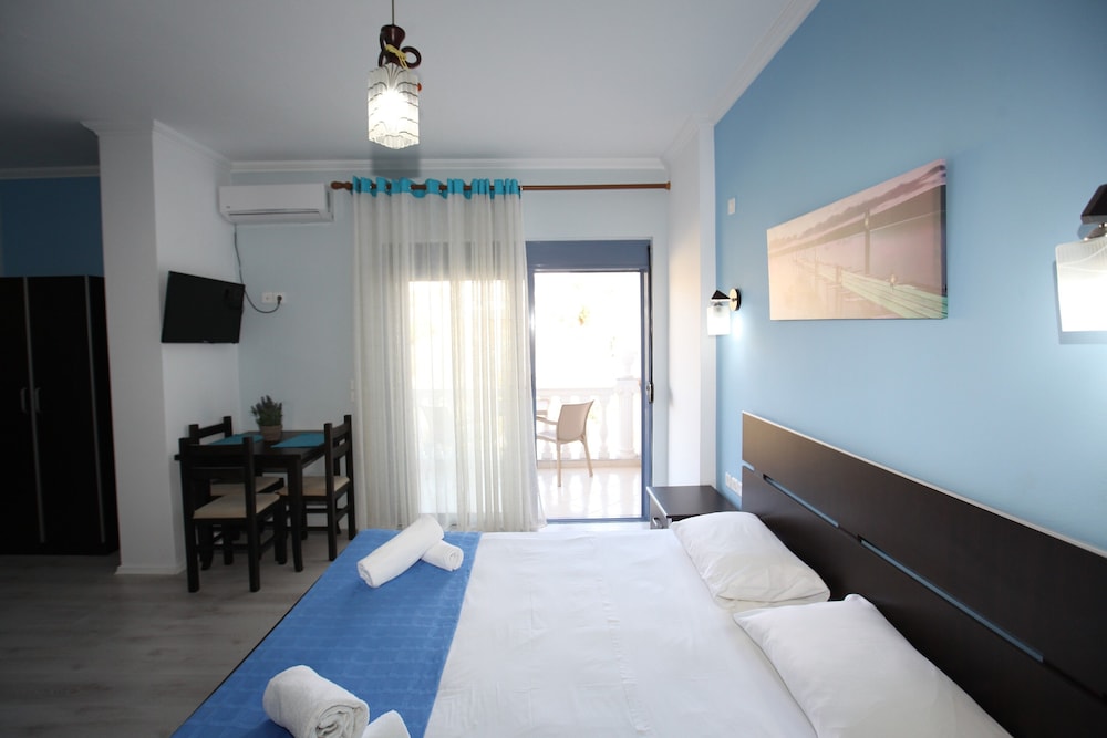 

Bologna - Sarandë - Hotel Keos