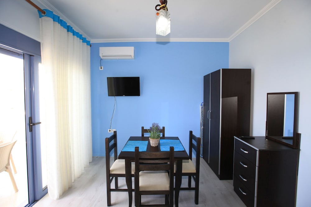 

Bologna - Sarandë - Hotel Keos