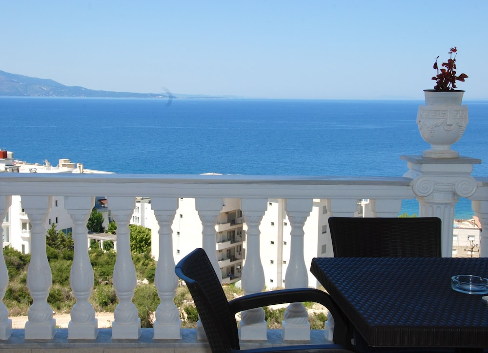 

Lamezia Terme - Sarandë - Keos Hotel