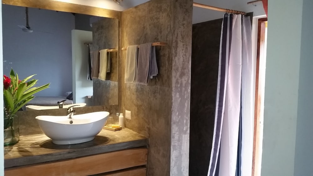 

Bologna - Las Terrenas - Residencia El Balata
