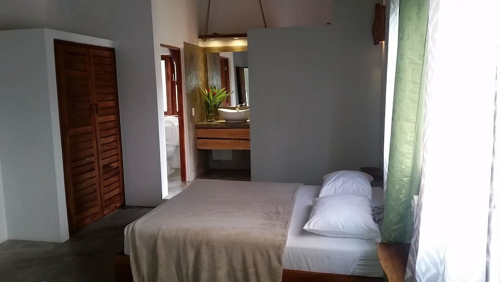 

Roma - Las Terrenas - Residencia El Balata