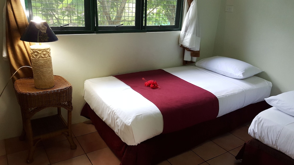 

Roma - Nadi - Grand West's Villas
