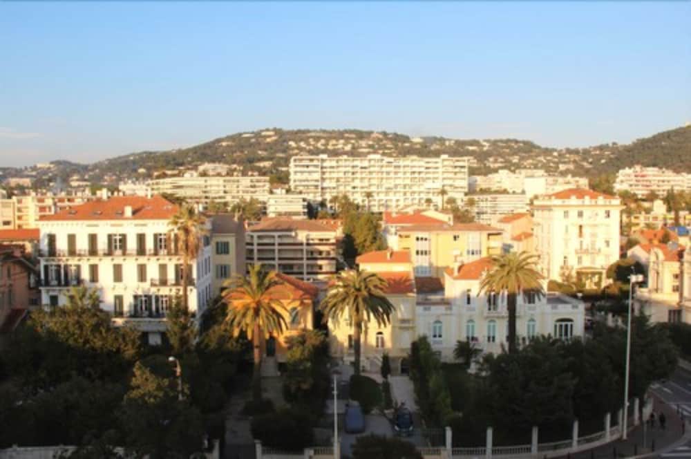 

Bari - Théoule-sur-Mer - Hotel Abrial